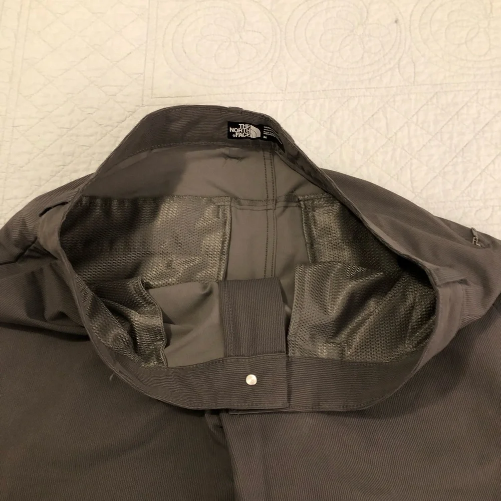 North Face Rockaway nylon shorts. Size 34.